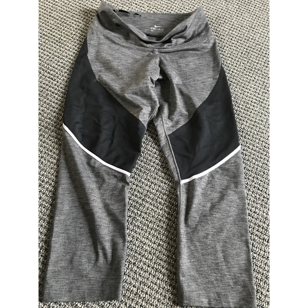 Nike DriFit Compression‎ Pants Small (slight Tear)